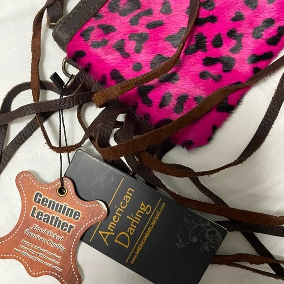 American darling crossbody - Picture 3 of 3